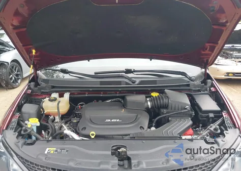 2018 Chrysler Pacifica Touring L Plus z USA, uszkodzony, nr VIN 2C4RC1EG2JR165050